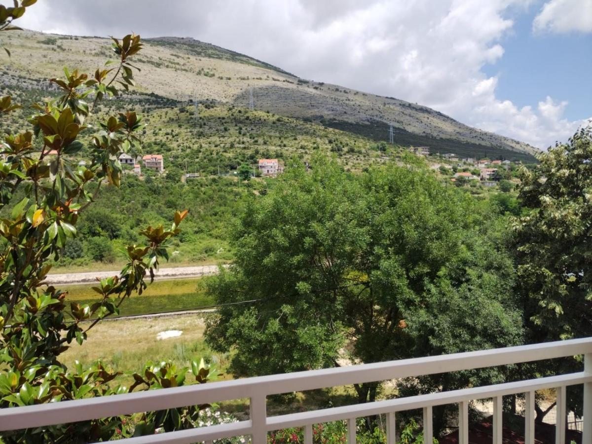River Side Trebinje Hotel Eksteriør billede